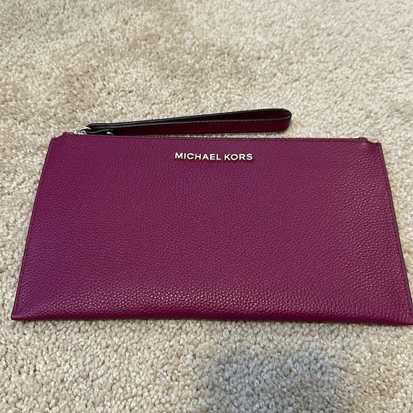Michael Kors Handbags - Michael Kors Leather Wristlet NWOT